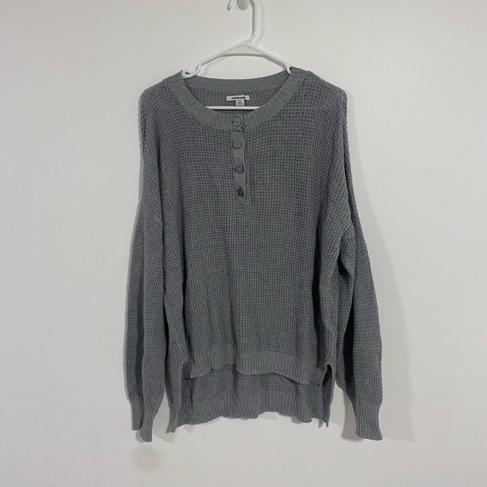 American Eagle Gray comfy oversized  Henley Sweater L/XL